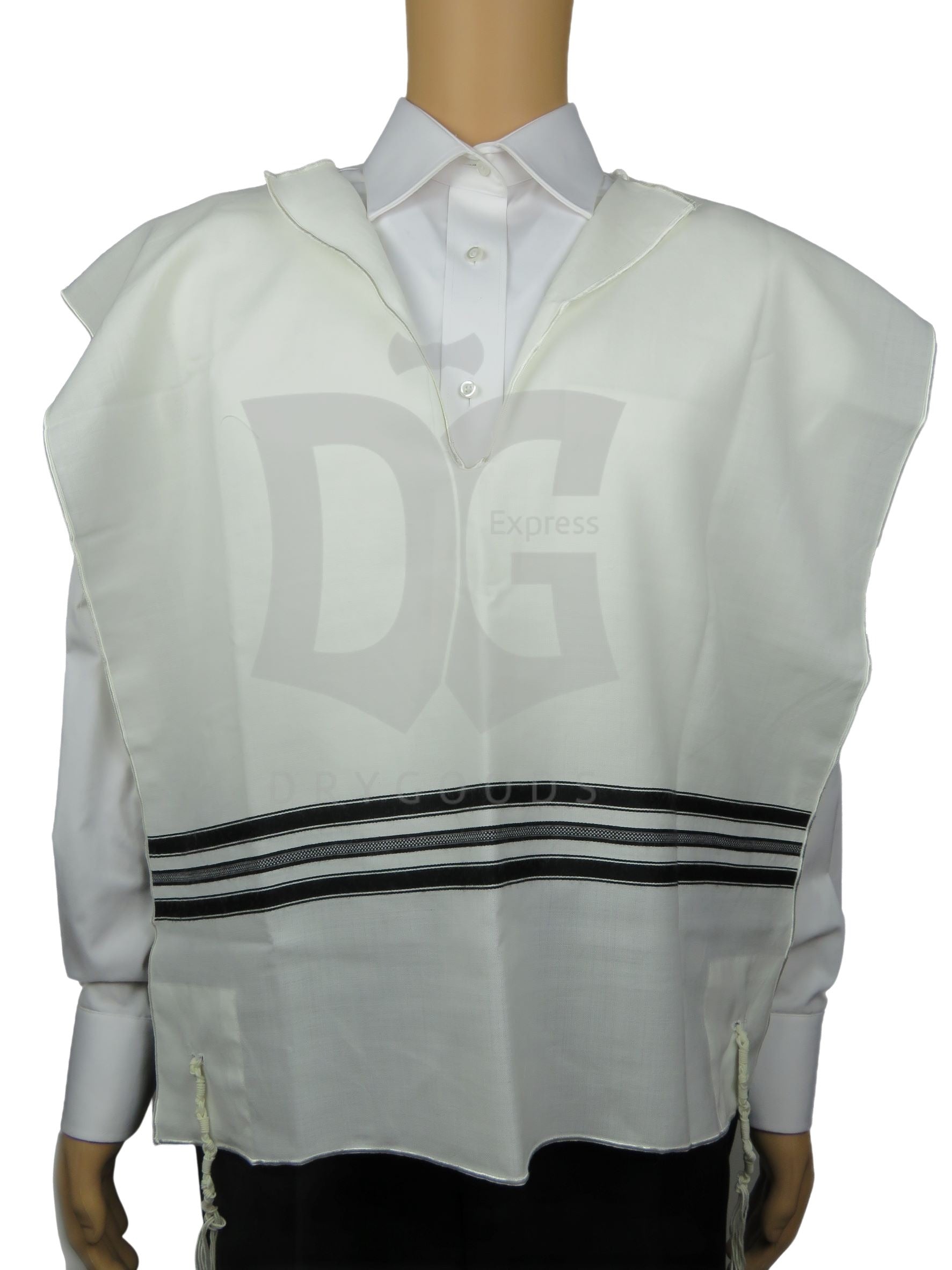 Mefo'ar Wool Tzitzis